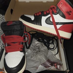 Jordan 1 RETRO HIGH OG (PS) Sky Jordans SIZE 1Y IN BOX